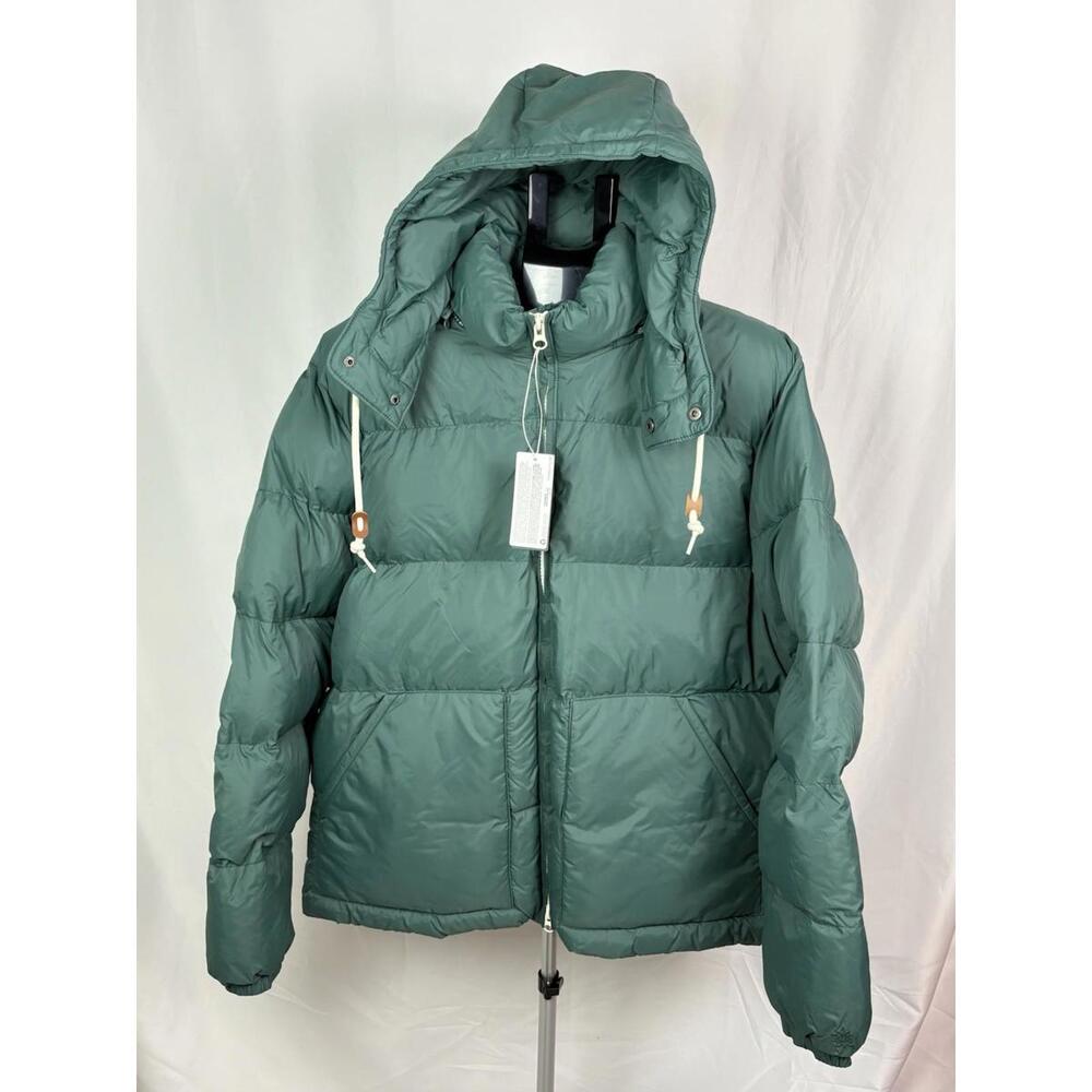 Alpine Design Men’s 1962 Puffer Jacket Size XL Forest Shadow  New. (Item 151)